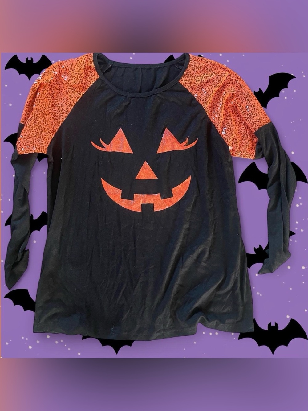 women’s Medium Halloween Pumpkin Face Te  - Black and Orange with sequins